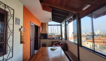 Casa 3 Dormitórios