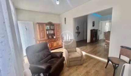 Casa 179m² com 3 Quartos e Suíte em Jardim Atlântico