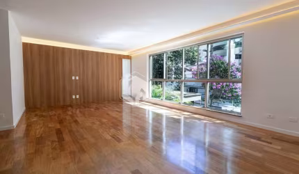 Apartamento tipo para venda com 3 quartos, sendo 1 suíte, 136m²