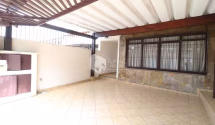 Sobrado para venda com 2 quartos, 110m²
