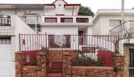 Sobrado para venda com 2 quartos, 133m²