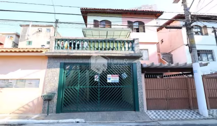 Sobrado para venda com 3 quartos, 154m²