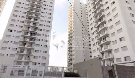 Apto à venda, 78m² com 3 dorms.,  sala com  varanda, cozinha e dorms. com armários, Vista deslumbra