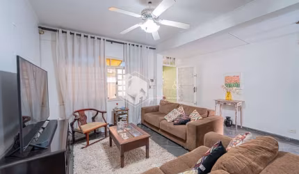 Sobrado para venda com 3 quartos, sendo 1 suíte, 174m²