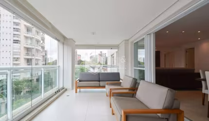 Apartamento tipo para venda com 3 quartos, sendo 3 suítes, 157m²