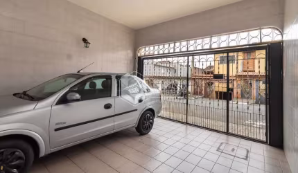 Sobrado para venda com 3 quartos, 306m²
