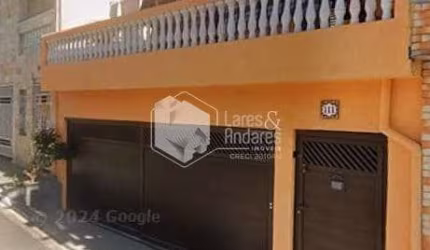 SOBRADO INVERTIDO À VENDA, COM 308² COM 3 DORMS, AMPLO TERRAÇO, LAVANDERIA E QUITAL - CONJUNTO RESI