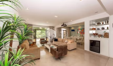 Apartamento tipo para venda com 4 quartos, sendo 3 suítes, 225m²