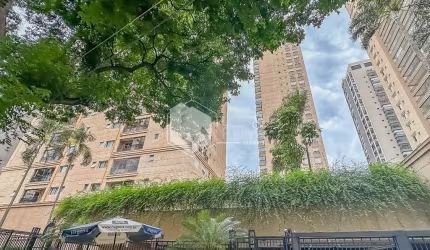Apartamento tipo para venda com 3 quartos, sendo 3 suítes, 218m²