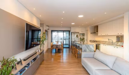 Apartamento tipo para venda com 2 quartos, sendo 2 suítes, 106m²