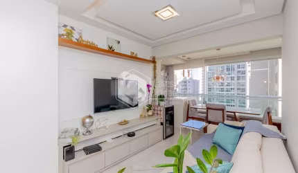 Apartamento tipo para venda com 2 quartos, sendo 1 suíte, 74m²