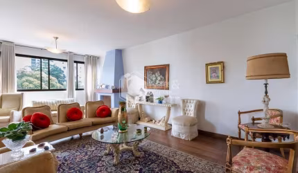 Apartamento tipo para venda com 4 quartos, sendo 3 suítes, 200m²
