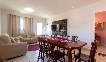 Casa à venda 4 Quartos 1 Suite 4 Vagas 400M² Jardim São Carlos (Zona Leste) São Paulo - SP