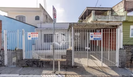 Casa tipo para venda com 4 quartos, 150m²