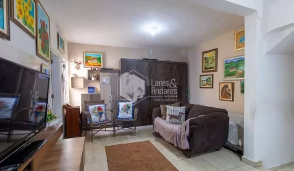 Sobrado para venda com 4 quartos, sendo 1 suíte, 400m²