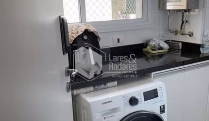 Lindo Apartamento à venda,81m 3 dormitórios sendo 1 suite com 2 vaga de garagem com varanda gourmet