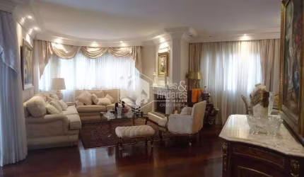 Apartamento à venda, 208 m²  4 suites com uma excelente varanda gourmet 3 vagas de garagem no Alto
