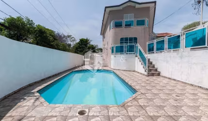 Casa tipo para venda com 5 quartos, sendo 1 suíte, 388m²