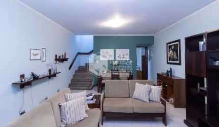 Sobrado para venda com 3 quartos, 180m²