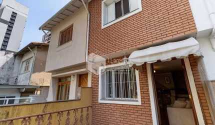 Casa tipo para venda com 2 quartos, 143m²