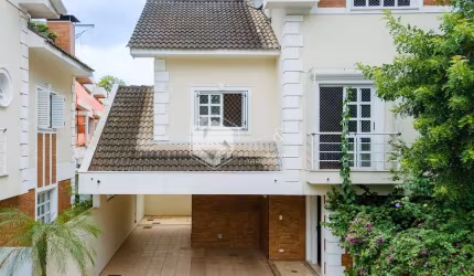 Casa no condomínio Condomínio Brooklin Village para venda com 5 quartos, sendo 2 suítes, 424m²