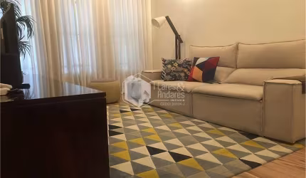 Sobrado para venda com 3 quartos, sendo 1 suíte, 150m²