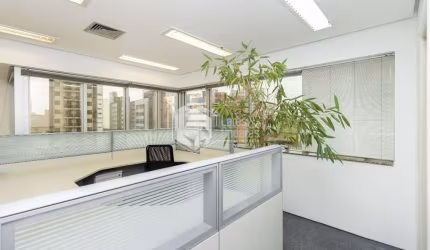 Conjunto comercial para venda, 248m²