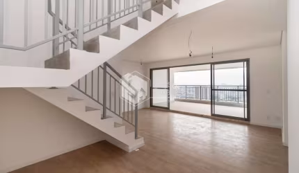 Cobertura para venda com 4 quartos, sendo 4 suítes, 240m²