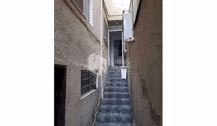 Sobrado para venda com 9 quartos, 600m²