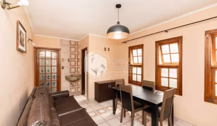 Sobrado para venda com 4 quartos, sendo 2 suítes, 207m²