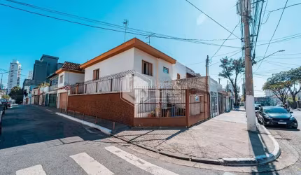 Casa tipo para venda com 3 quartos, 140m²