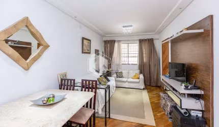 Sobrado para venda com 4 quartos, sendo 4 suítes, 131m²