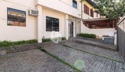 Casa comercial para venda, 130m²