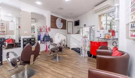 Casa tipo para venda com 2 quartos, 100m²