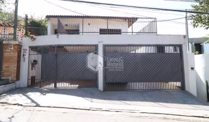 Sobrado para venda com 4 quartos, sendo 2 suítes, 364m²