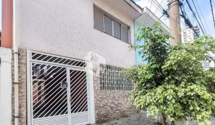 Casa tipo para venda com 3 quartos, sendo 2 suítes, 120m²