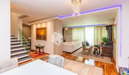 Casa tipo para venda com 3 quartos, sendo 1 suíte, 320m²
