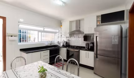 Sobrado para venda e locação com 2 quartos, 143m²