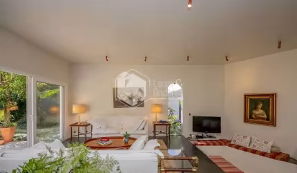 Casa tipo para venda com 4 quartos, sendo 2 suítes, 295m²
