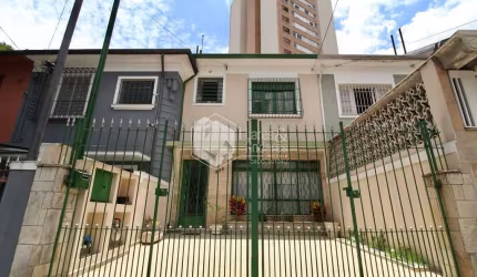 Sobrado para venda com 3 quartos, 140m²