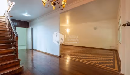 Casa tipo para venda com 3 quartos, sendo 1 suíte, 200m²