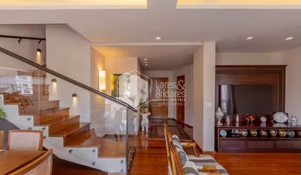 Cobertura para venda com 3 quartos, sendo 1 suíte, 275m²