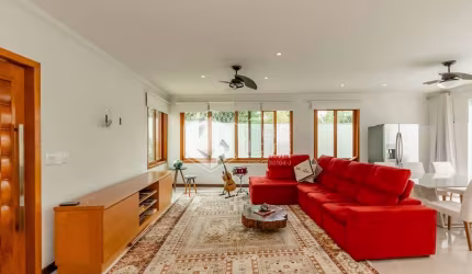 Sobrado para venda com 3 quartos, sendo 1 suíte, 247m²