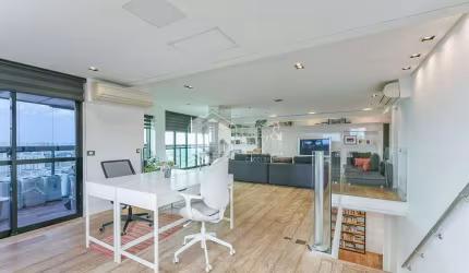 Cobertura para venda com 4 quartos, sendo 4 suítes, 305m²