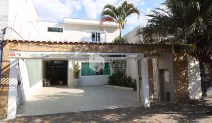 Sobrado para venda com 3 quartos, sendo 1 suíte, 190m²