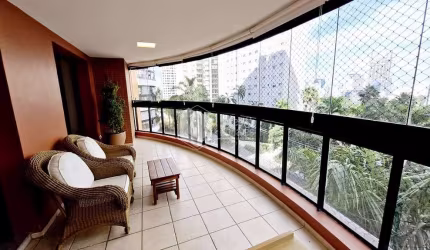 Apartamento tipo para venda com 3 quartos, sendo 2 suítes, 195m²