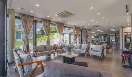 Casa no condomínio Condomínio Villagio Paradiso para venda com 5 quartos, sendo 3 suítes, 495m²