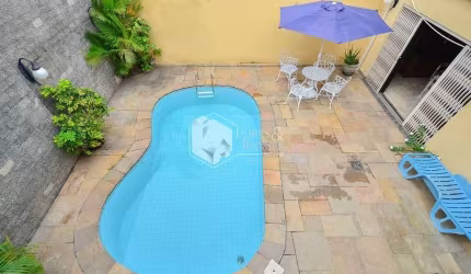 Casa à venda 5 Quartos 2 Suites 2 Vagas 273M² Jardim Aeroporto São Paulo - SP