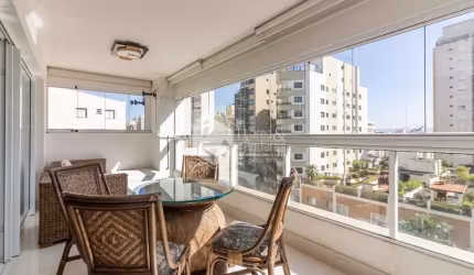Apartamento tipo para venda com 3 quartos, sendo 3 suítes, 130m²