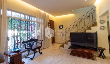 Casa à venda 4 Quartos 1 Suite 4 Vagas 205M² Planalto Paulista São Paulo - SP